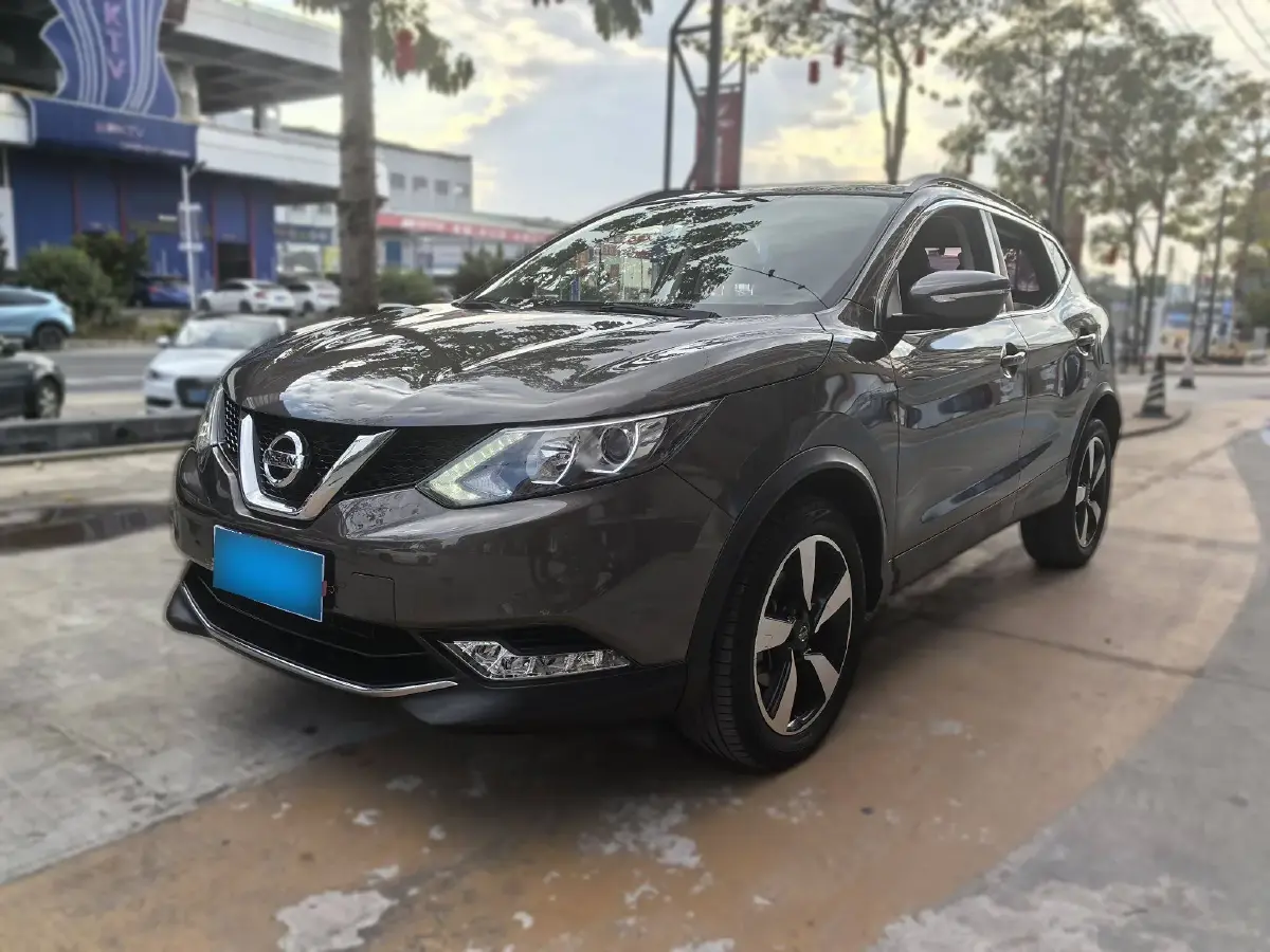 2017 Nissan Qashqai 2.0L 150HP L4 CVT