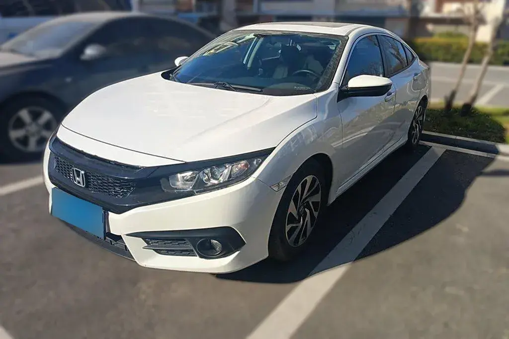 2016 Honda Civic 1.5T 177HP L4 CVT