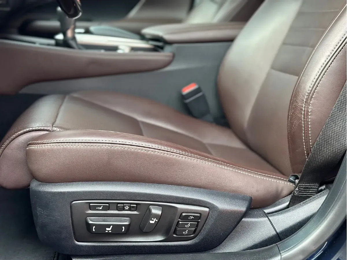 2016 Lexus GS 2.5L 181HP L4 E-CVT Hybrid,autocango,china used car exporter,china ev exporter,chinese used car exporter,chinese used ev exporter