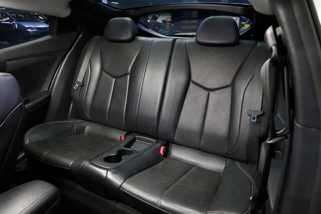 2012 Hyundai Veloster 1.6T 204HP L4 6AT,autocango,china used car exporter,china ev exporter,chinese used car exporter,chinese used ev exporter