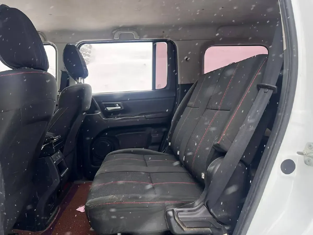 2018 ChangAn Oshan X70A 1.5L 107HP L4 5MT,autocango,china used car exporter,china ev exporter,chinese used car exporter,chinese used ev exporter