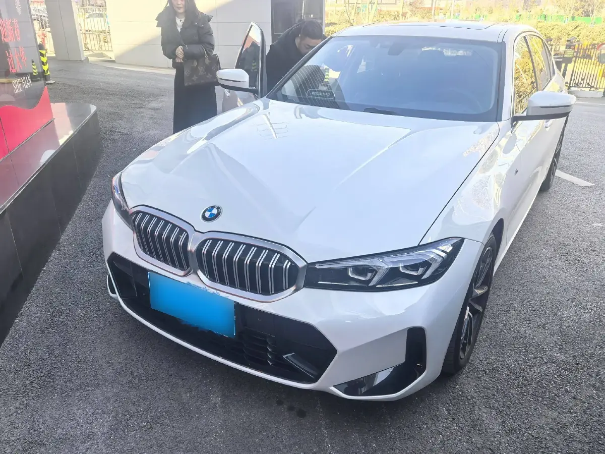 2023 BMW 3 Series 2.0T 156HP L4 8AT