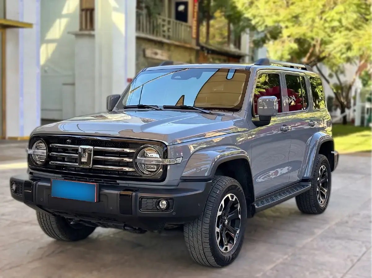 2024 Tank 300 2.0T 252HP L4 9AT PHEV 37.1KWH