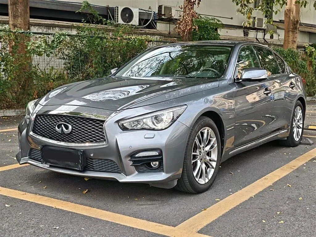 2016 Infiniti Q50L 2.0T 211HP L4 7AT