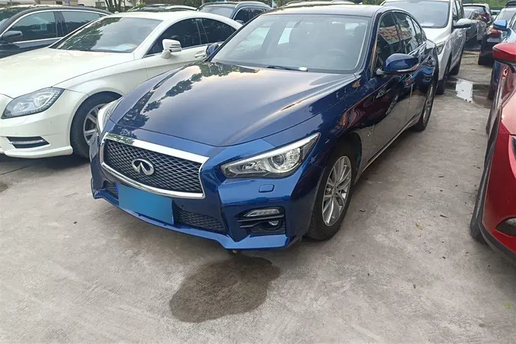 2016 Infiniti Q50L 2.0T 211HP L4 7AT
