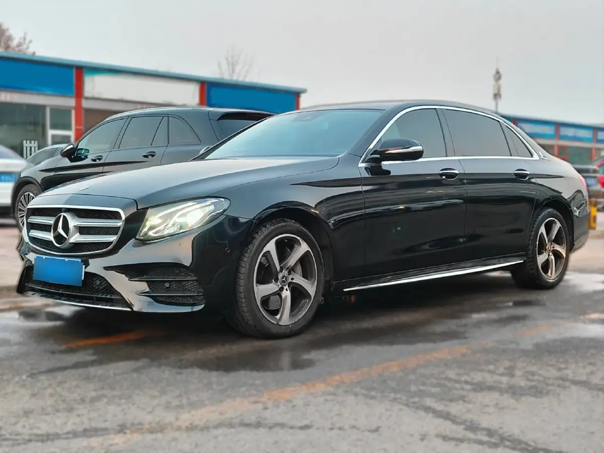 2017 Mercedes-Benz E Class 2.0T 245HP L4 9AT