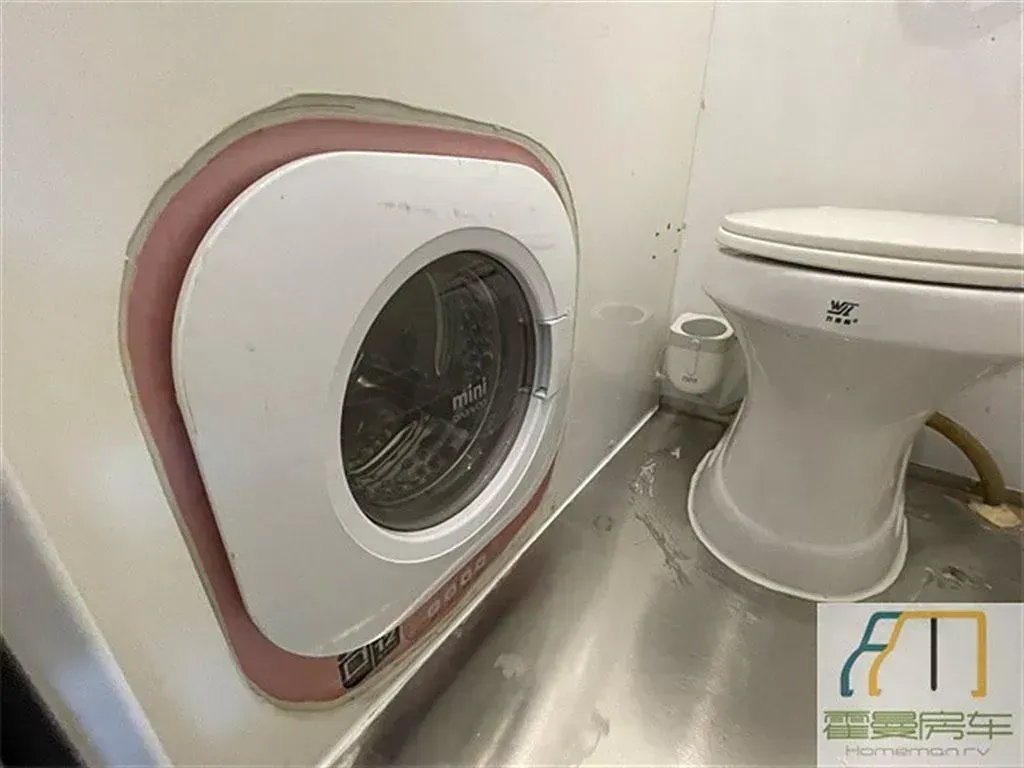 2021 MAXUS V80 RV 2.0T 139HP L4 6AMT,autocango,china used car exporter,china ev exporter,chinese used car exporter,chinese used ev exporter