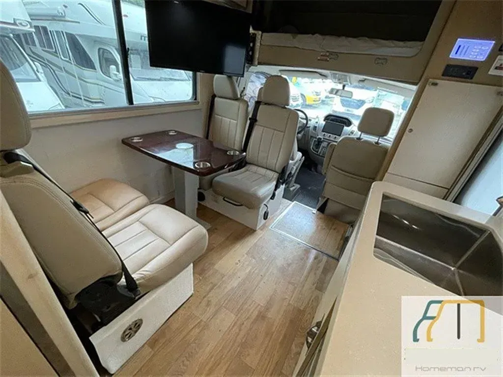 2021 MAXUS V80 RV 2.0T 139HP L4 6AMT,autocango,china used car exporter,china ev exporter,chinese used car exporter,chinese used ev exporter