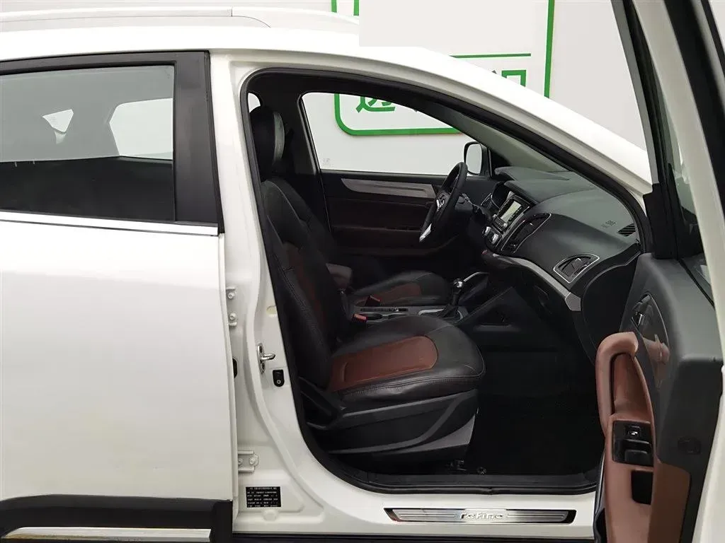 2015 JAC Refine S5 1.5T 174HP L4 6DCT,autocango,china used car exporter,china ev exporter,chinese used car exporter,chinese used ev exporter