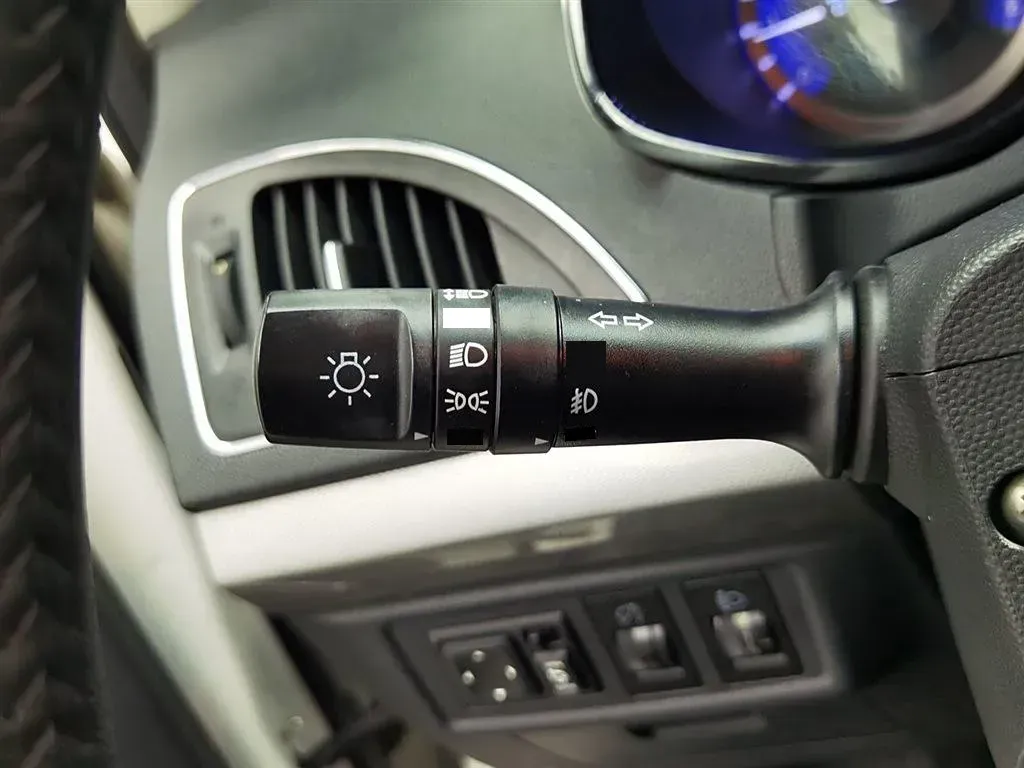 2015 JAC Refine S5 1.5T 174HP L4 6DCT,autocango,china used car exporter,china ev exporter,chinese used car exporter,chinese used ev exporter