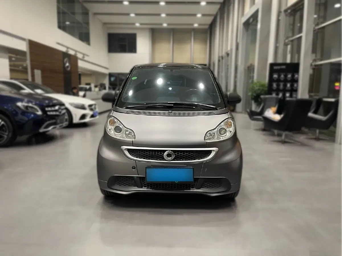 2015 Smart smart fortwo 1.0L 71HP L3 5AMT,autocango,china used car exporter,china ev exporter,chinese used car exporter,chinese used ev exporter
