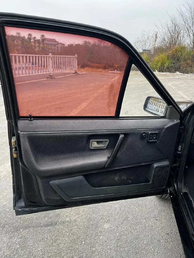 2004 Volkswagen Santana Classic 1.8L 95HP L4 5MT,autocango,china used car exporter,china ev exporter,chinese used car exporter,chinese used ev exporter