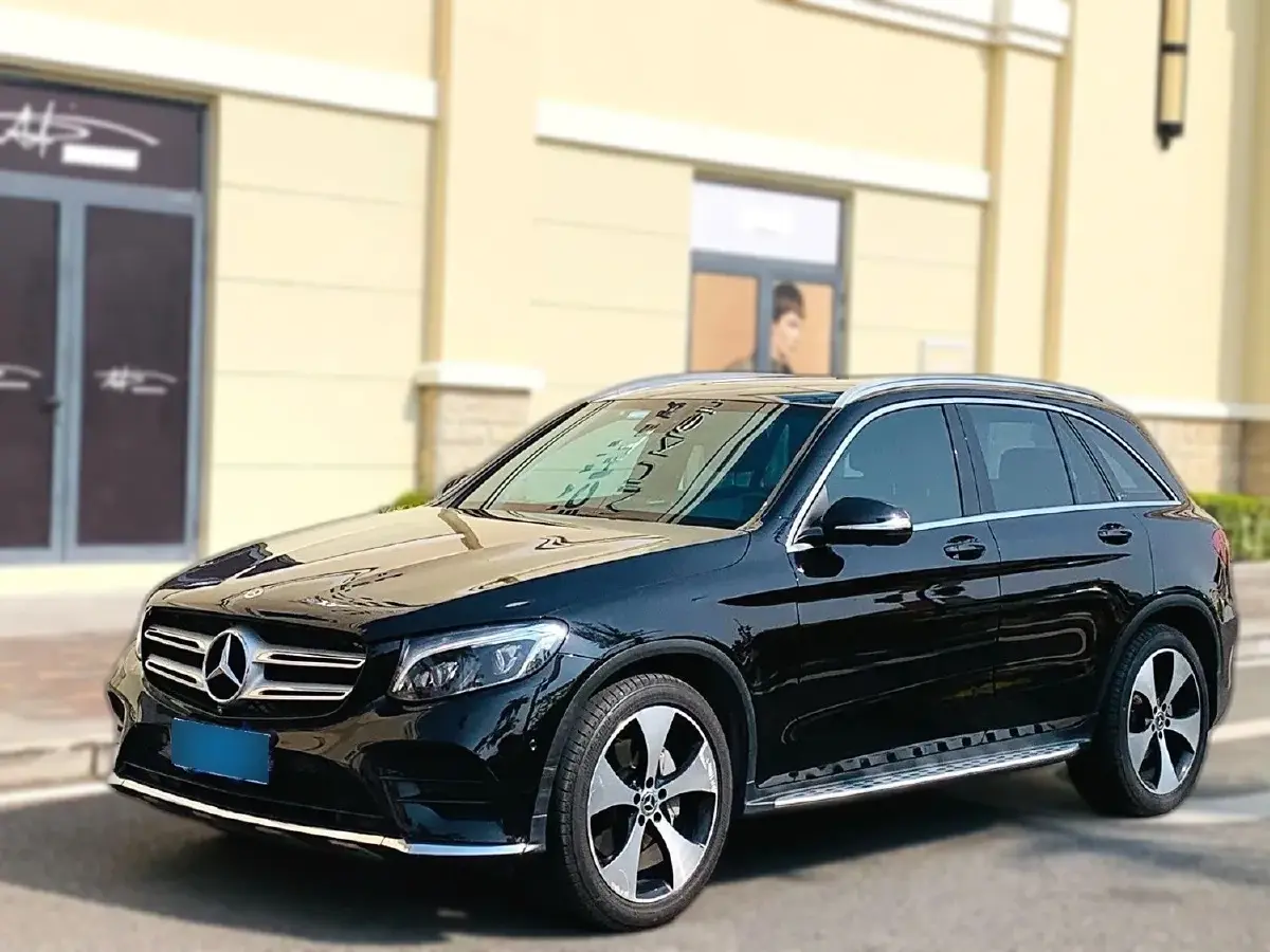 2018 Mercedes-Benz GLC Class 2.0T 245HP L4 9AT