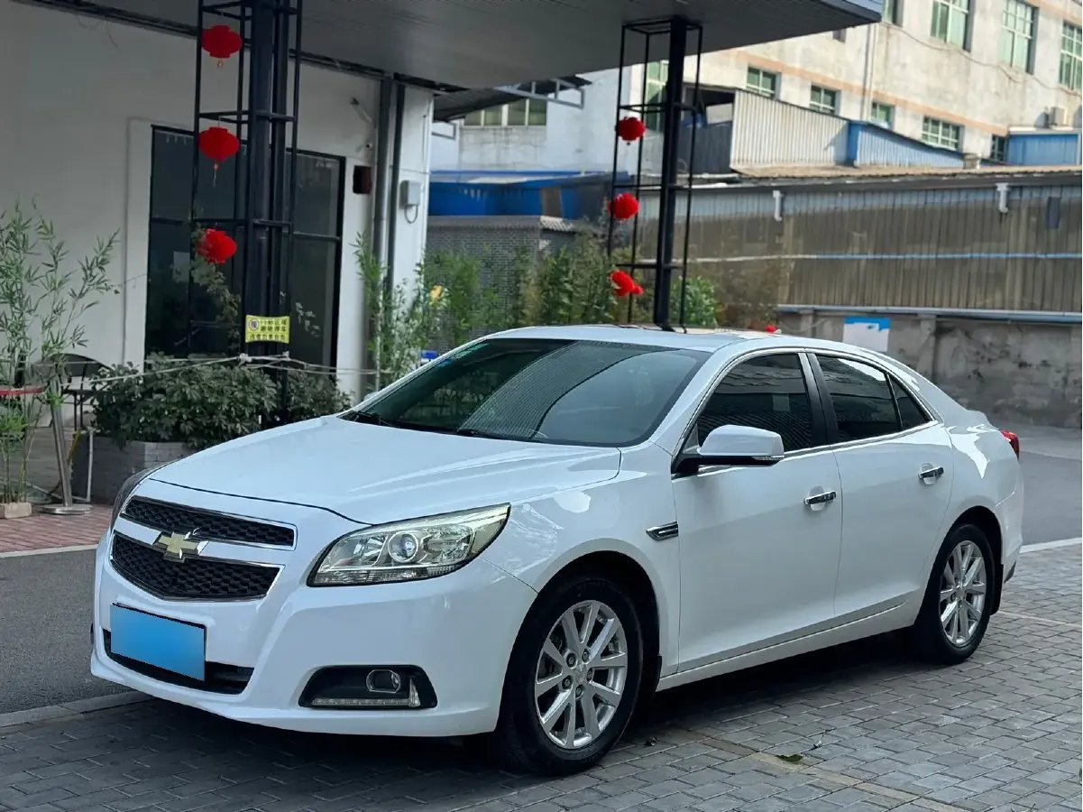 2013 Chevrolet Malibu 2.4L 186HP L4 6AT