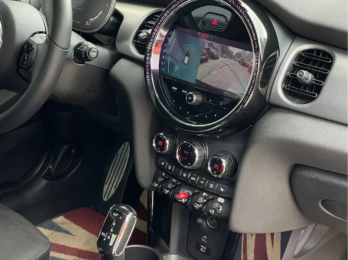 2022 MINI JCW 2.0T 231HP L4 8AT,autocango,china used car exporter,china ev exporter,chinese used car exporter,chinese used ev exporter