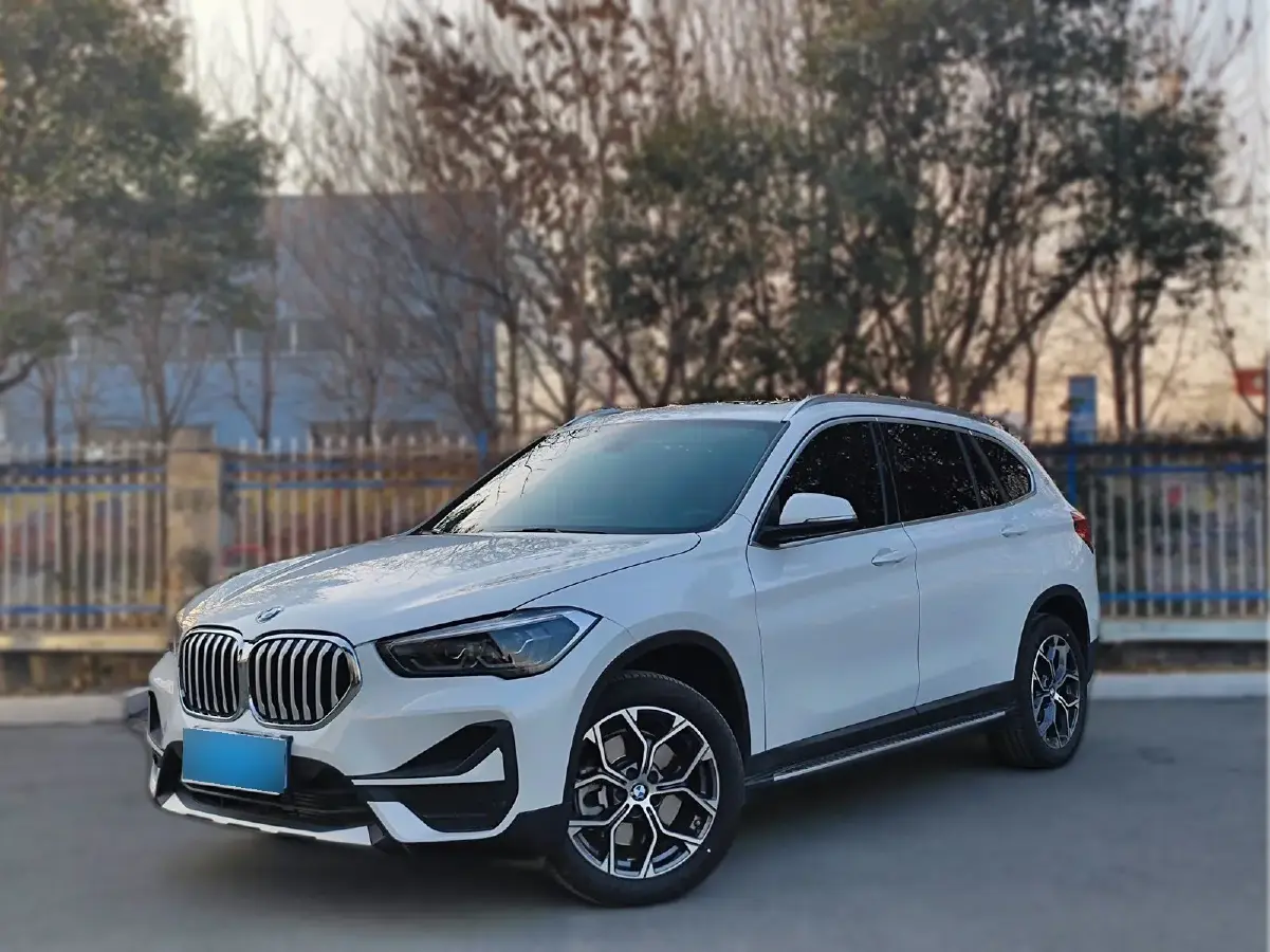 2022 BMW X1 2.0T 192HP L4 7DCT
