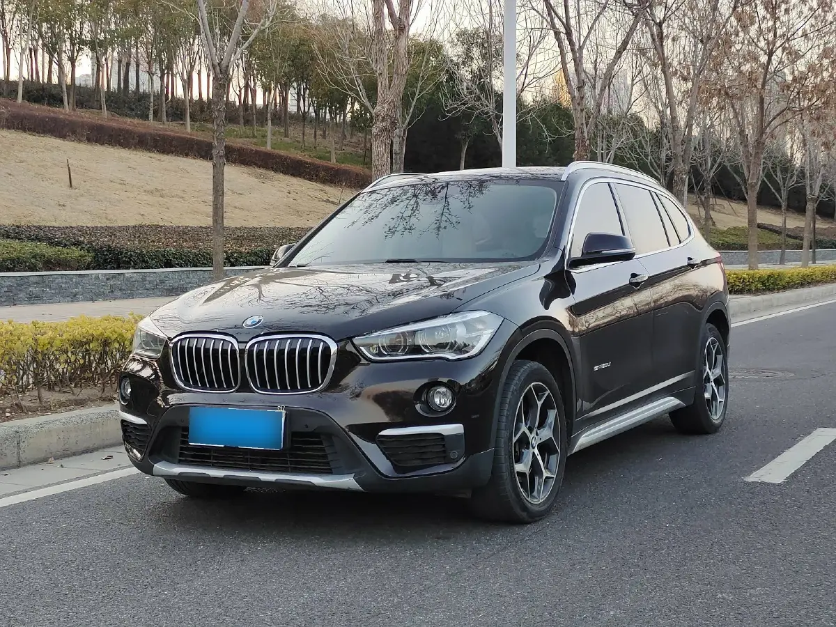 2016 BMW X1 2.0T 192HP L4 8AT
