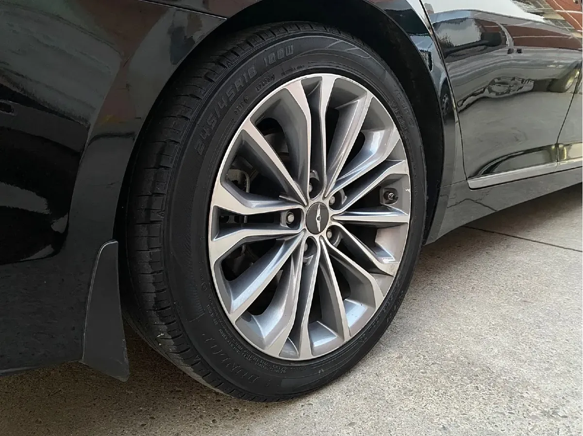 2015 Hyundai Cenesis 3.0L 257HP V6 8AT,autocango,china used car exporter,china ev exporter,chinese used car exporter,chinese used ev exporter