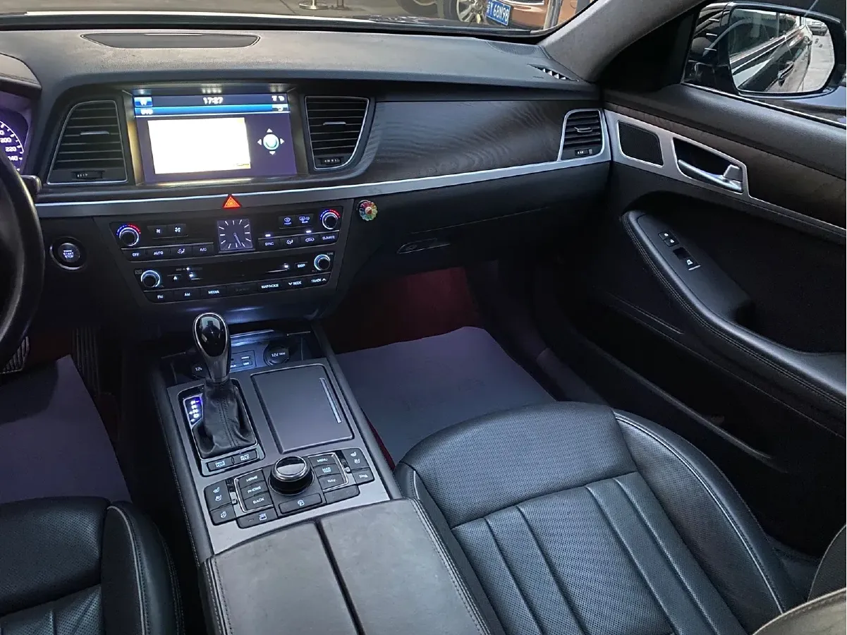 2015 Hyundai Cenesis 3.0L 257HP V6 8AT,autocango,china used car exporter,china ev exporter,chinese used car exporter,chinese used ev exporter