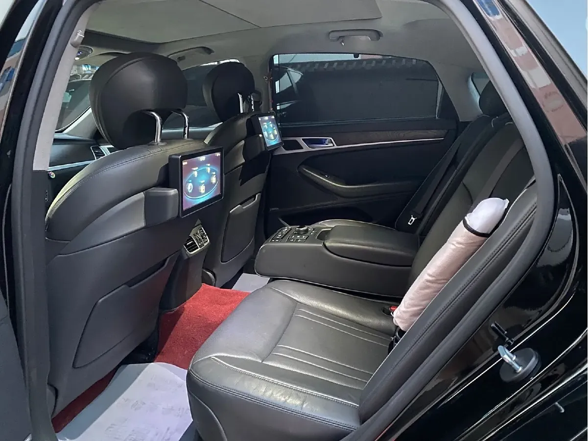 2015 Hyundai Cenesis 3.0L 257HP V6 8AT,autocango,china used car exporter,china ev exporter,chinese used car exporter,chinese used ev exporter