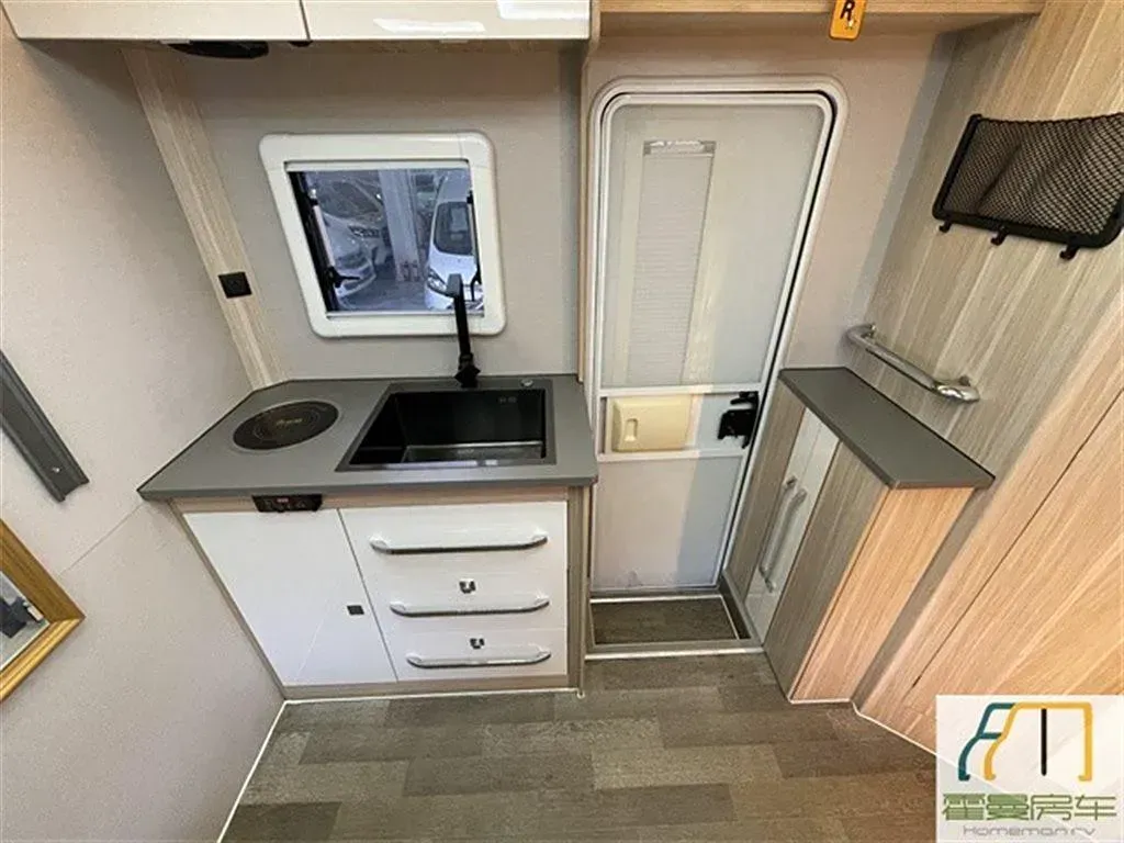 2023 WuLing RongGuang New Truck RV,autocango,china used car exporter,china ev exporter,chinese used car exporter,chinese used ev exporter