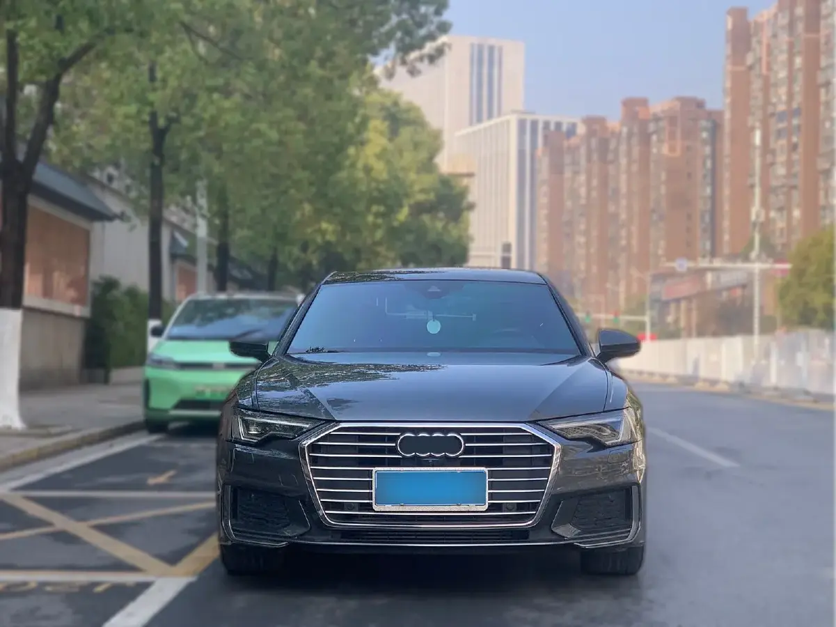 2021 Audi A6L 2.0T 224HP L4 7DCT