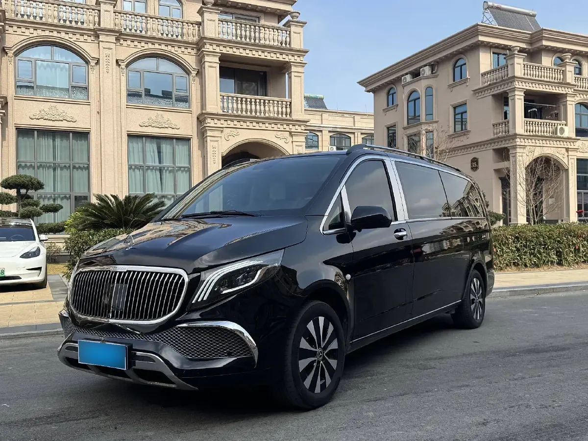 2021 Mercedes-Benz Vito 2.0T 211HP L4 9AT