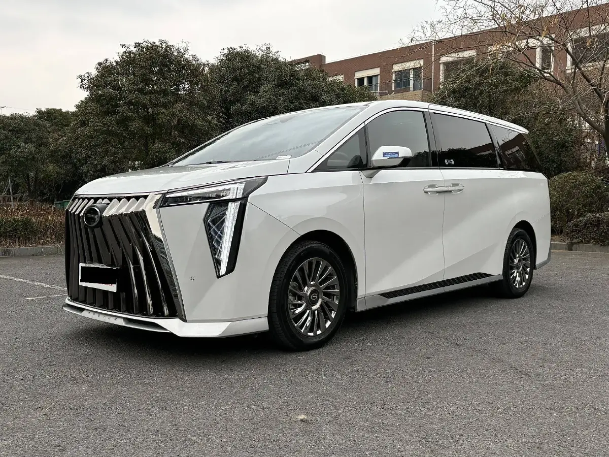 2023 GAC Trumpchi M8 2.0T 252HP L4 8AT