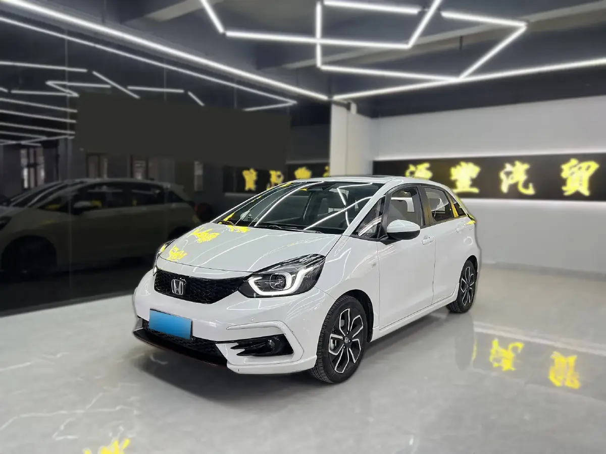 2023 Honda Life 1.5L 124HP L4 CVT