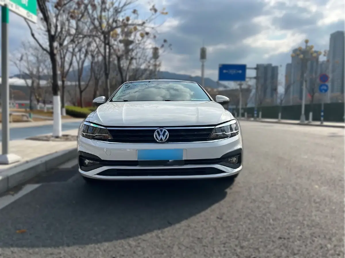 2021 Volkswagen Lamando 1.4T 150HP L4 7DCT