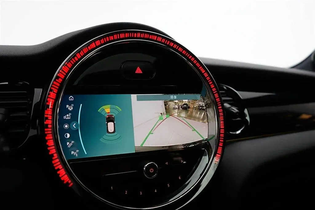 2023 MINI JCW 2.0T 231HP L4 8AT,autocango,china used car exporter,china ev exporter,chinese used car exporter,chinese used ev exporter