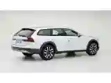 2022 Volvo V90 2.0T 250HP L4 8AT