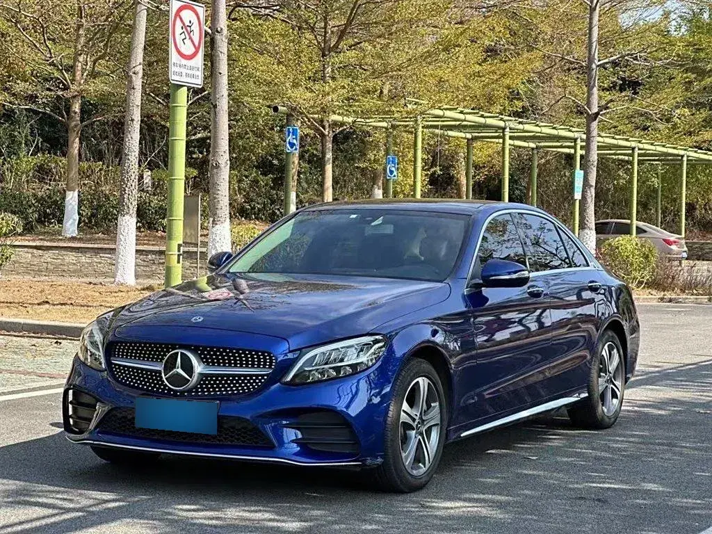 2019 Mercedes-Benz C Class 1.5T 184HP L4 9AT