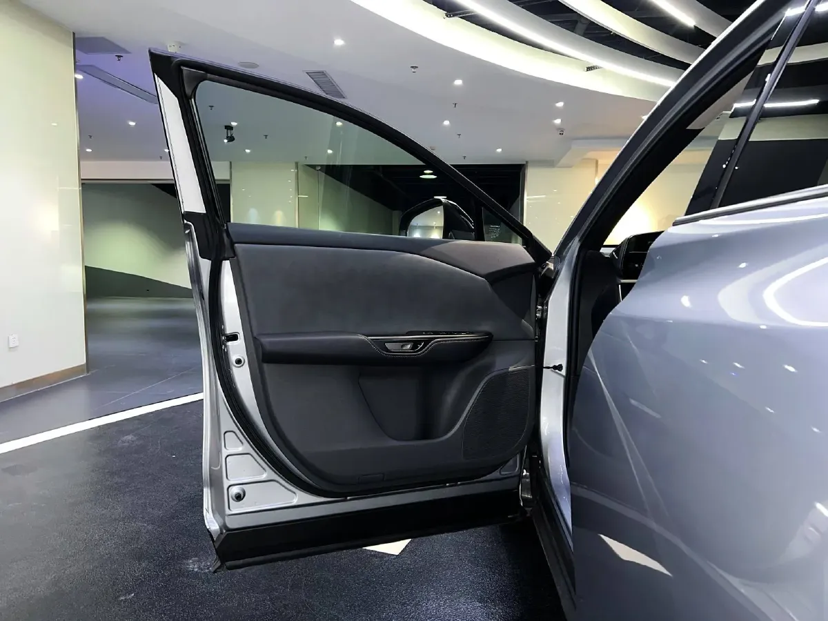 2023 Lexus RZ BEV 66KWH,autocango,china used car exporter,china ev exporter,chinese used car exporter,chinese used ev exporter