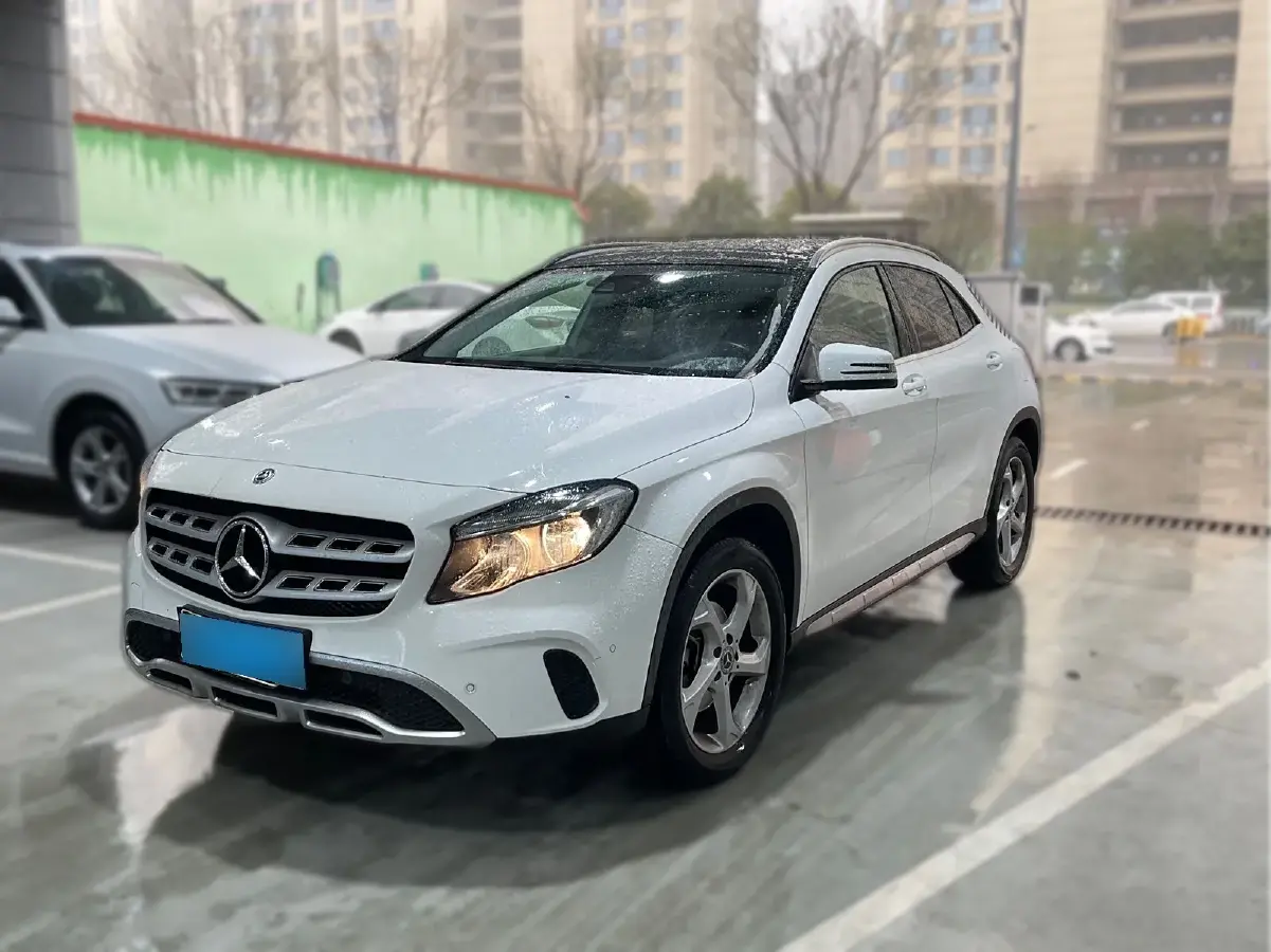 2019 Mercedes-Benz GLA Class 1.6T 156HP L4 7DCT