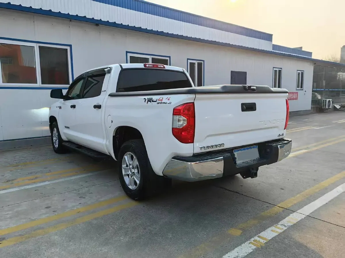 2014 Toyota Tundra 5.7L 386HP V8 6AT,autocango,china used car exporter,china ev exporter,chinese used car exporter,chinese used ev exporter