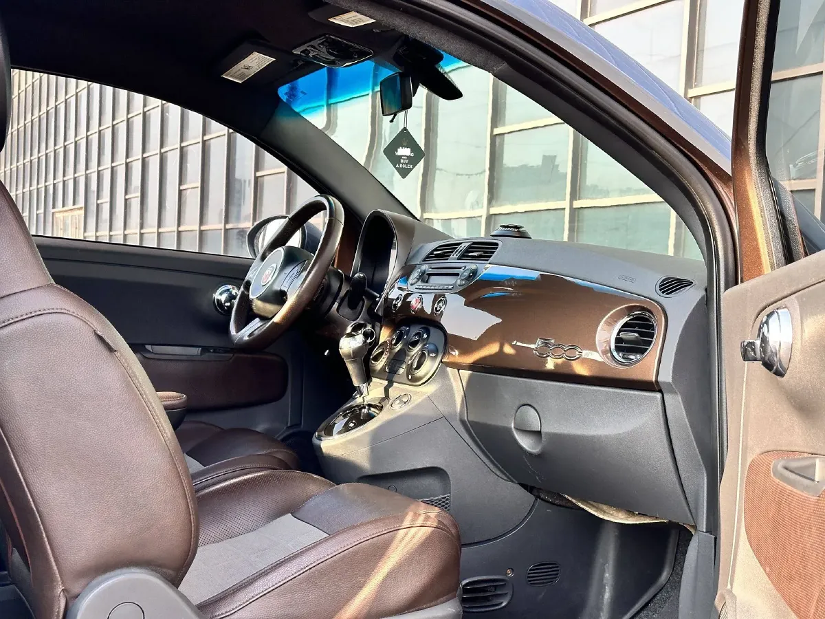 2011 Fiat 500 1.4L 101HP L4 6AT,autocango,china used car exporter,china ev exporter,chinese used car exporter,chinese used ev exporter