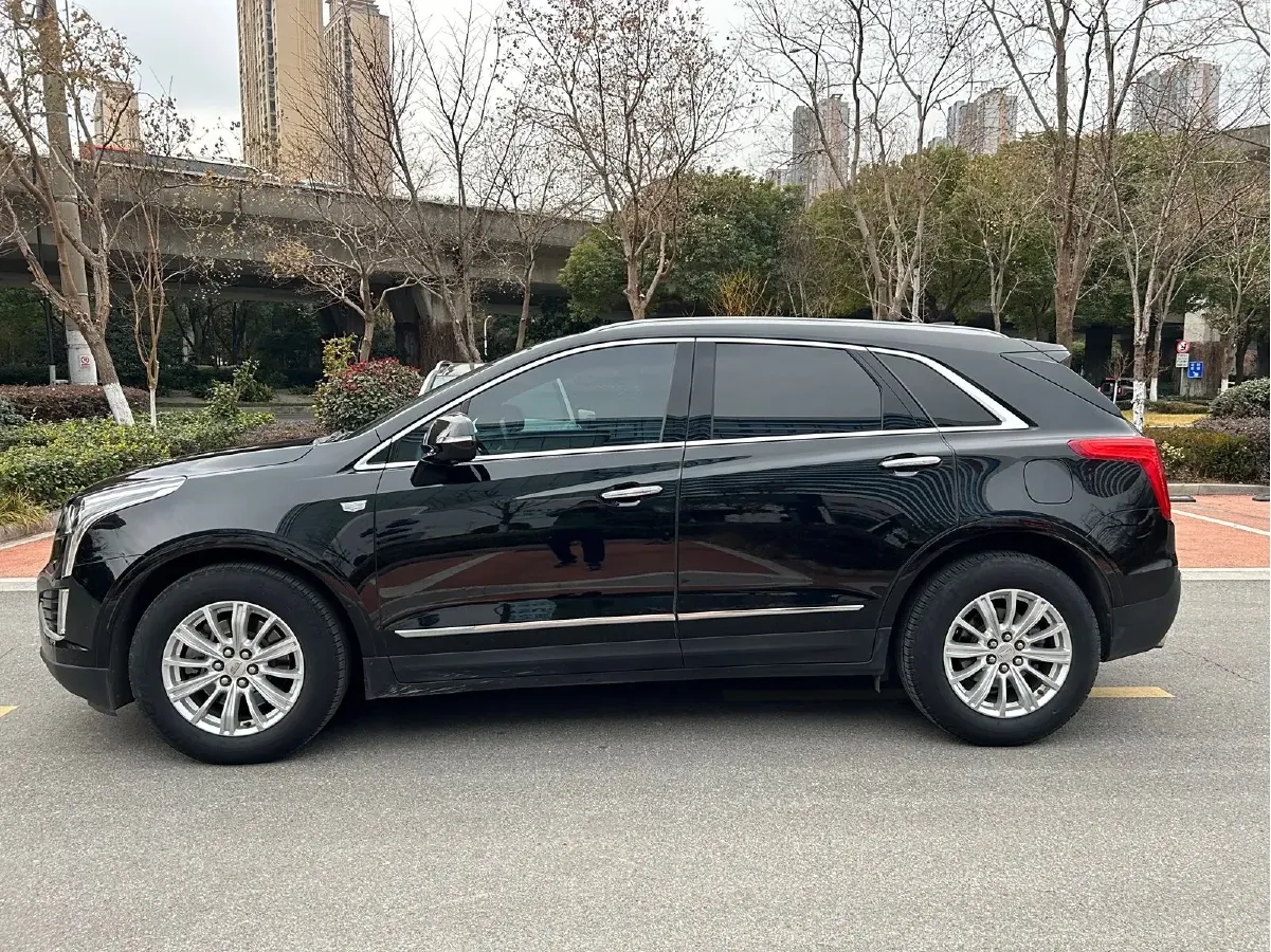 2018 Cadillac XT5 2.0T 269HP L4 8AT,autocango,china used car exporter,china ev exporter,chinese used car exporter,chinese used ev exporter