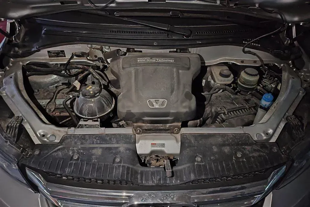 2017 HuaSong 7 2.0T 204HP L4 6AT,autocango,china used car exporter,china ev exporter,chinese used car exporter,chinese used ev exporter