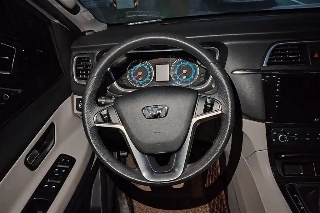 2017 HuaSong 7 2.0T 204HP L4 6AT,autocango,china used car exporter,china ev exporter,chinese used car exporter,chinese used ev exporter