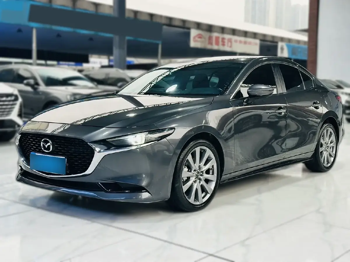 2021 Mazda 3 Axela 2.0L 158HP L4 6AT