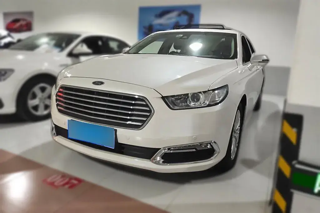 2017 Ford Taurus 2.0T 245HP L4 6AT