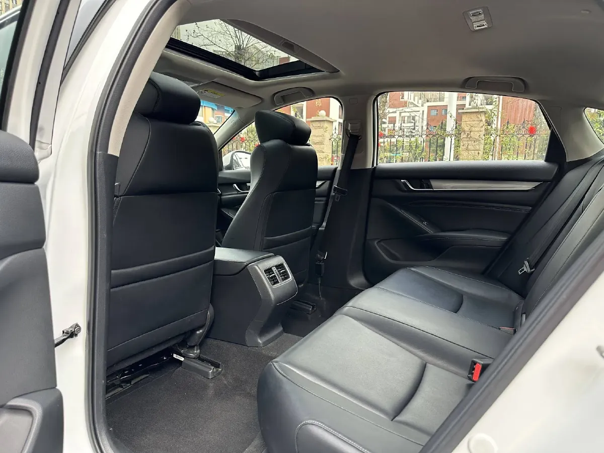 2018 Honda Accord 1.5T 194HP L4 CVT,autocango,china used car exporter,china ev exporter,chinese used car exporter,chinese used ev exporter