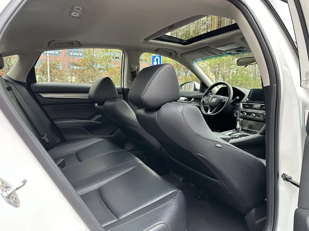 2018 Honda Accord 1.5T 194HP L4 CVT,autocango,china used car exporter,china ev exporter,chinese used car exporter,chinese used ev exporter