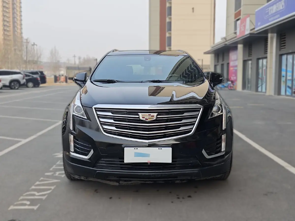 2018 Cadillac XT5 2.0T 269HP L4 9AT