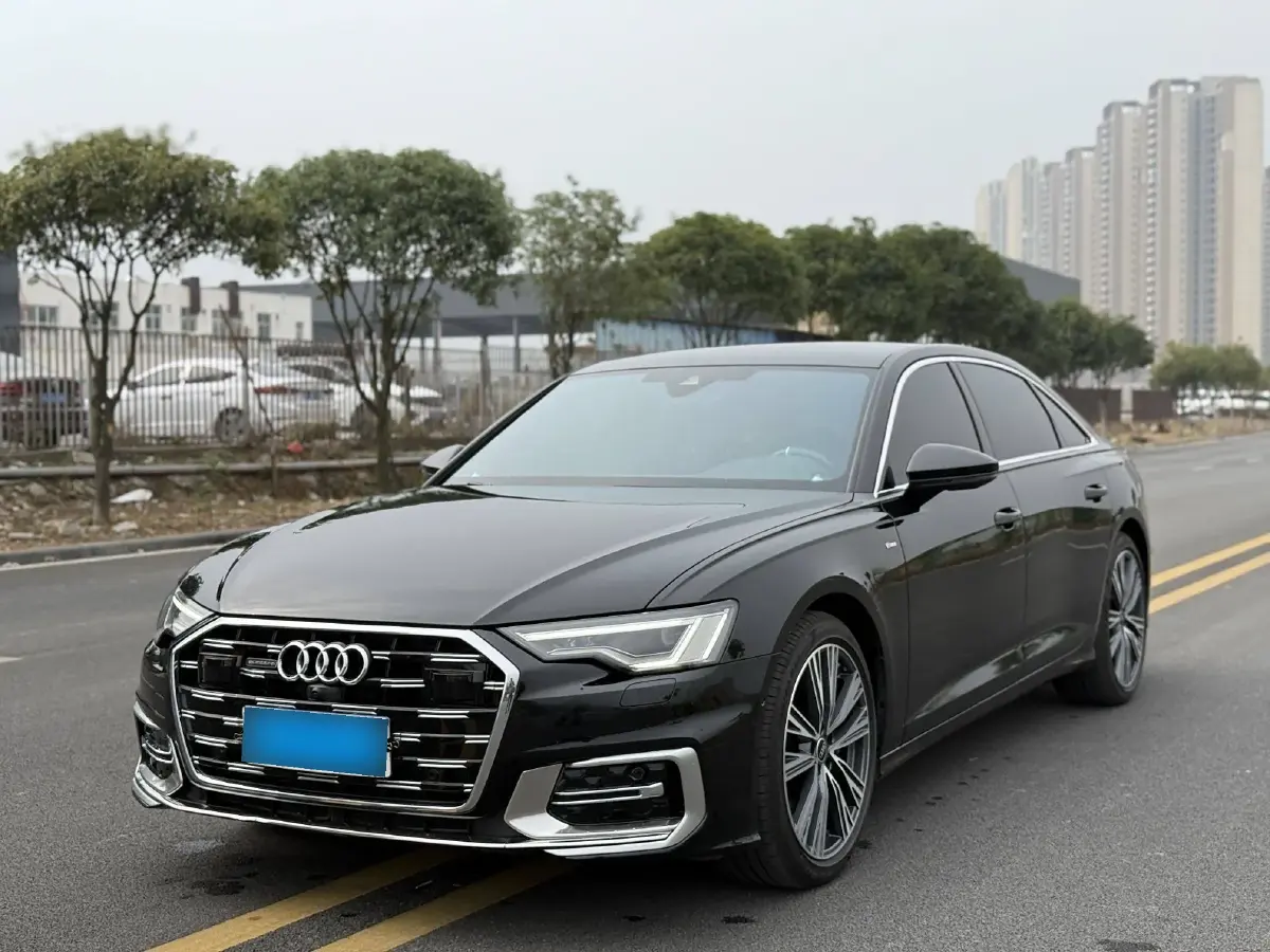 2023 Audi A6L 2.0T 245HP L4 7DCT
