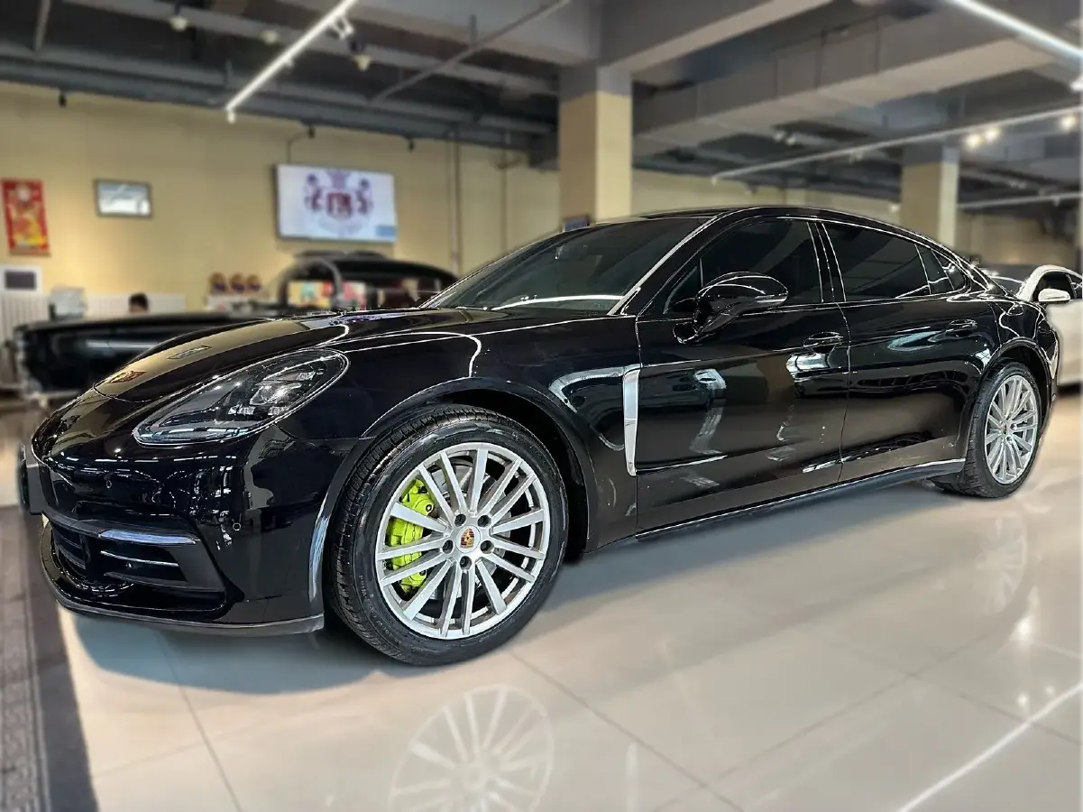2017 Porsche Panamera 2.9T 330HP V6 8DCT PHEV