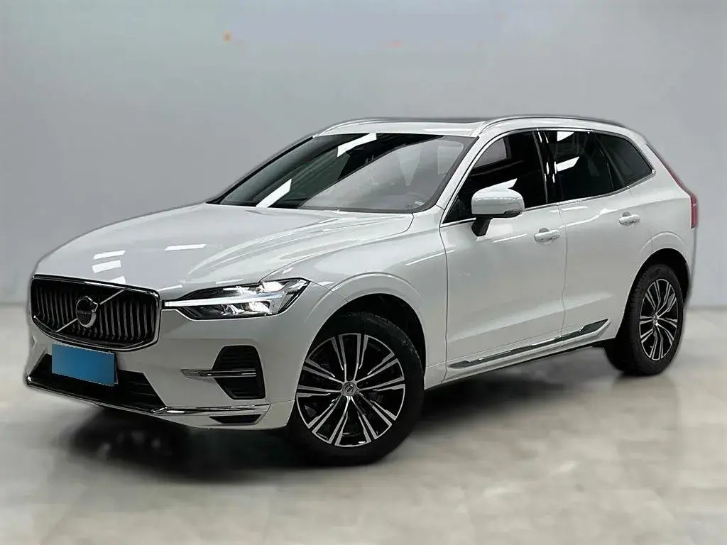 2022 Volvo XC60 2.0T 250HP L4 8AT
