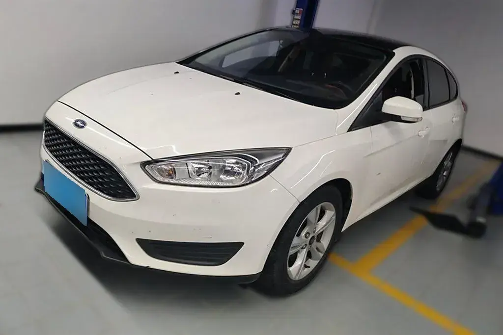 2018 Ford Focus 1.6L 125HP L4 6DCT