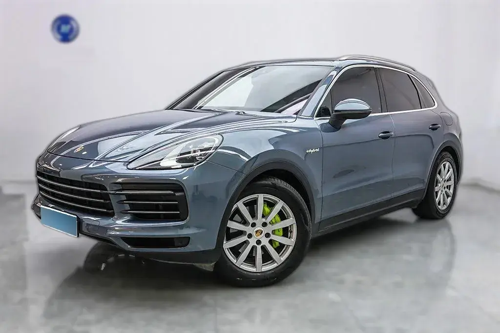 2019 Porsche Cayenne 2.0T 252HP L4 8AT PHEV 14.1KWH